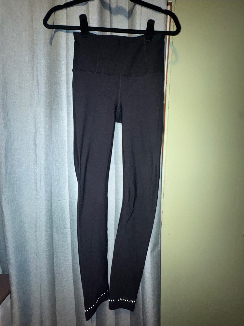 Lululemon zoned in tight leggings